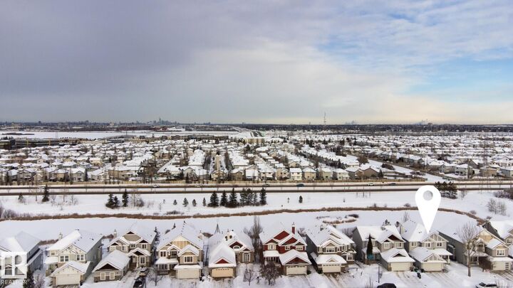 Property Photo: 551 Stewart Crescent SW AB T6X 0A8