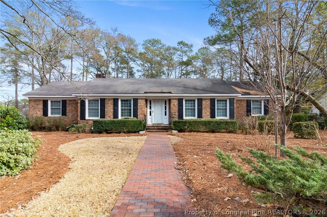 Property Photo: 501 Edinburgh Drive NC 28303