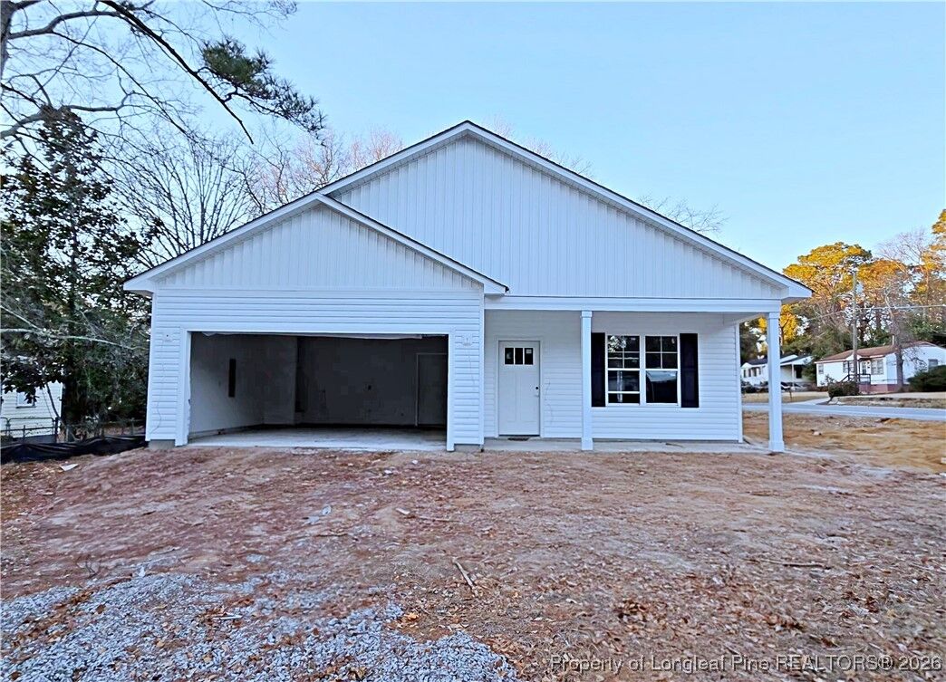 Property Photo:  1619 Minurva Drive  NC 28301 