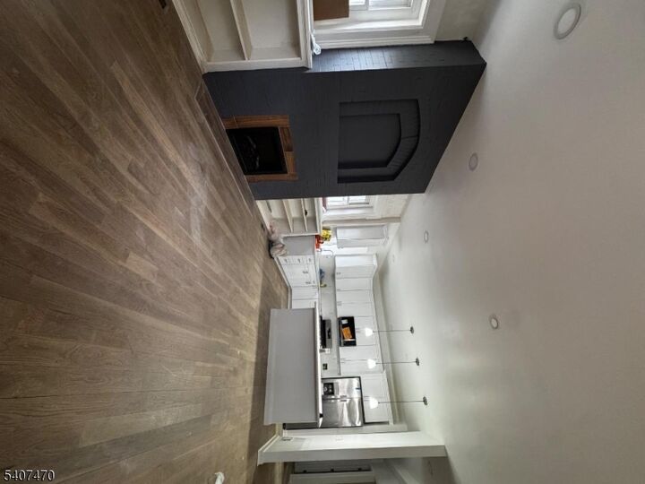 Property Photo:  696 Dr Martin Luther King J  NJ 07102 