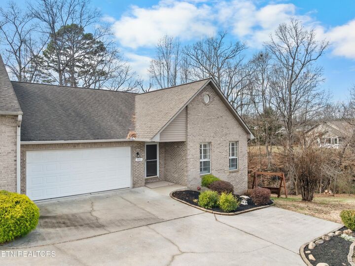 Property Photo:  921 Mercer Drive  TN 37801 