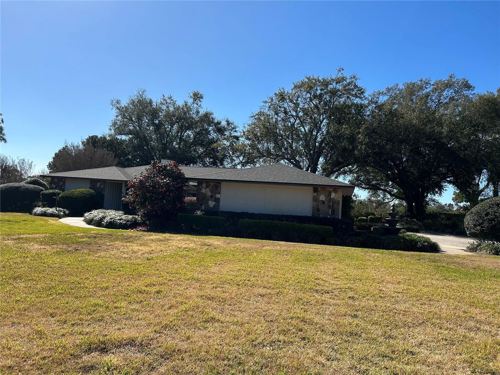 Property Photo:  1920 Sussex Drive  FL 32757 