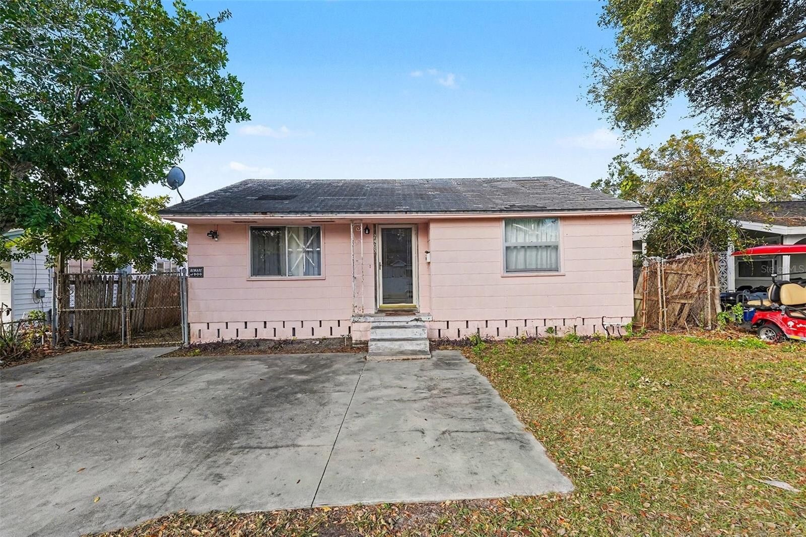 Property Photo:  2405 44th Street S  FL 33711 