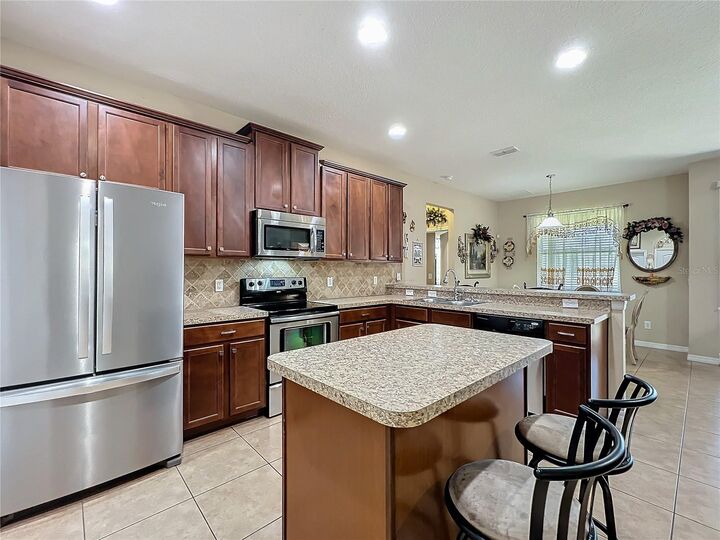 Property Photo:  3620 Chandler Estates Drive  FL 32712 