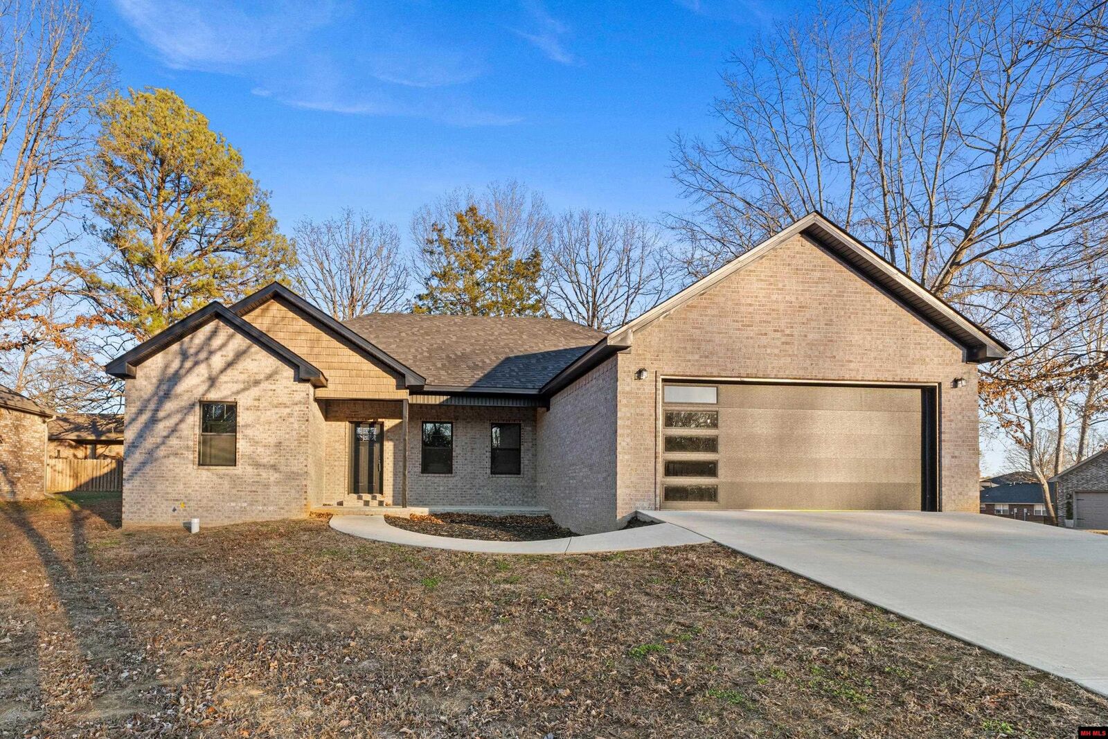 Property Photo:  1368 Hampshire Circle  AR 72653 