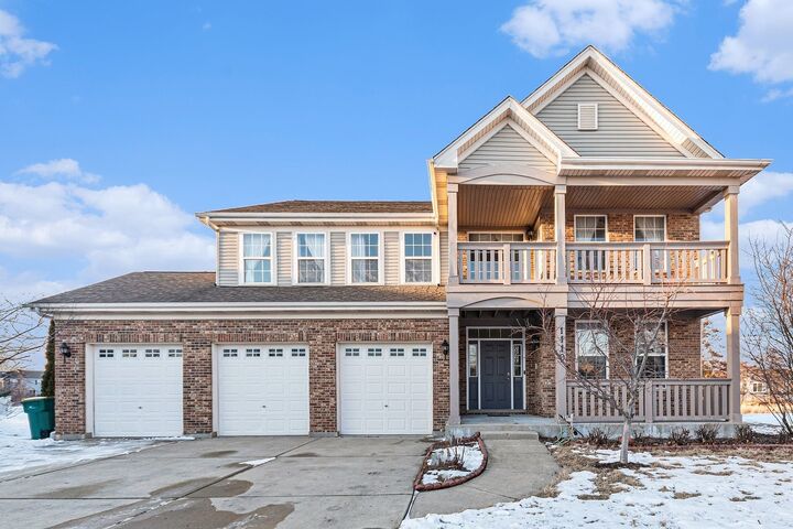 Property Photo:  1110 Marion Court  IL 60404 