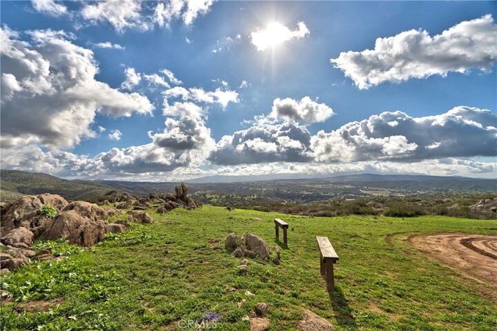 Property Photo: 40105 Voyager CA 92592