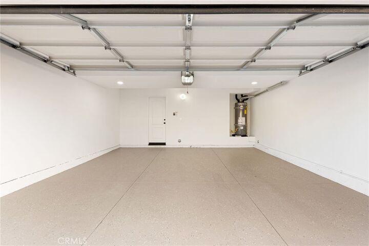 Property Photo:  521 N Lark Ellen B  CA 91722 