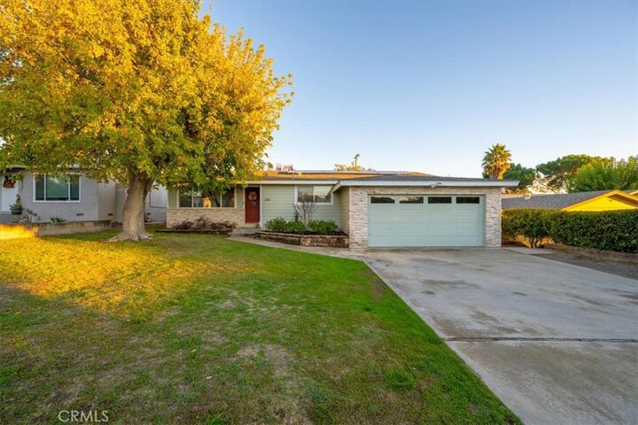 Property Photo:  616 Trigo  CA 93446 