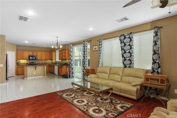 Property Photo:  31544 Borega  CA 92563 