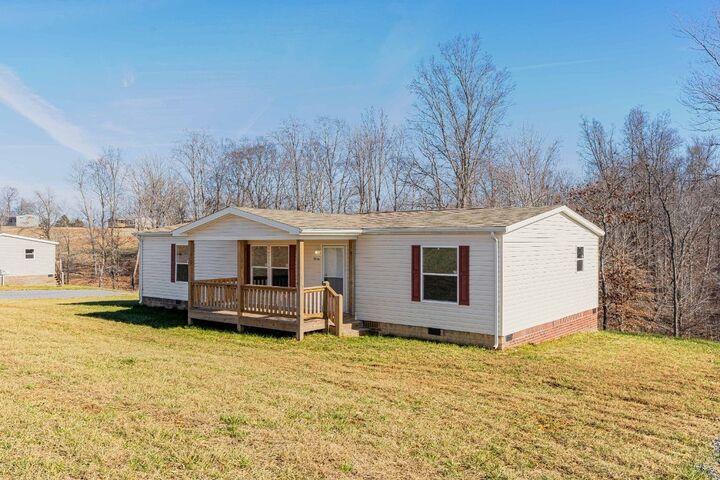 Property Photo:  9436 Sunrise Rd  TN 37150 