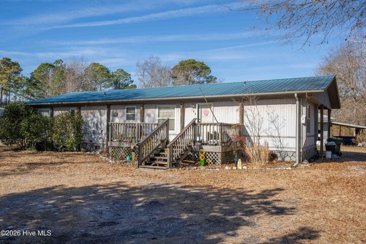 Property Photo:  108 Sherry Street  NC 28460 