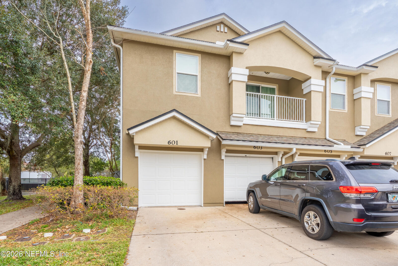 Property Photo: 601 Golden Lake Loop FL 32084