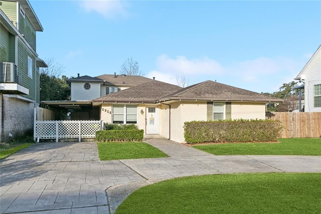 Property Photo: 6958 Orleans Avenue LA 70124