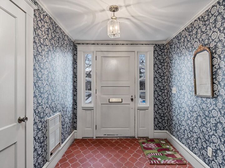 Property Photo: 468 North Street VT 05401