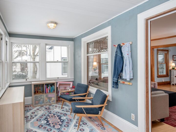 Property Photo:  448 Thomas Avenue S  MN 55405 