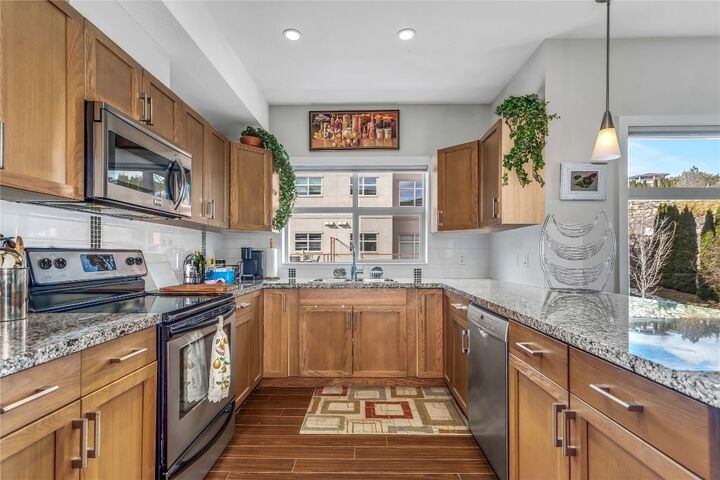 Property Photo:  3205 Skyview Lane 409  BC V4T 3J3 