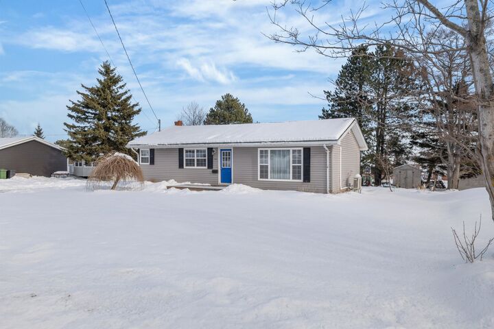 Photo de la propriété: 156 Brackley Point Road PE C1A 6Y9