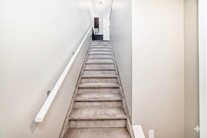 Property Photo: 2781 Chinook Winds Drive SW 11302 AB T4B 3S5