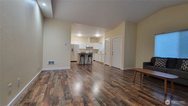 Property Photo: 918 Orchard Avenue WA 98251