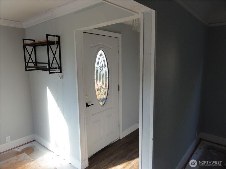 Property Photo: 1126 N Callow Avenue WA 98312