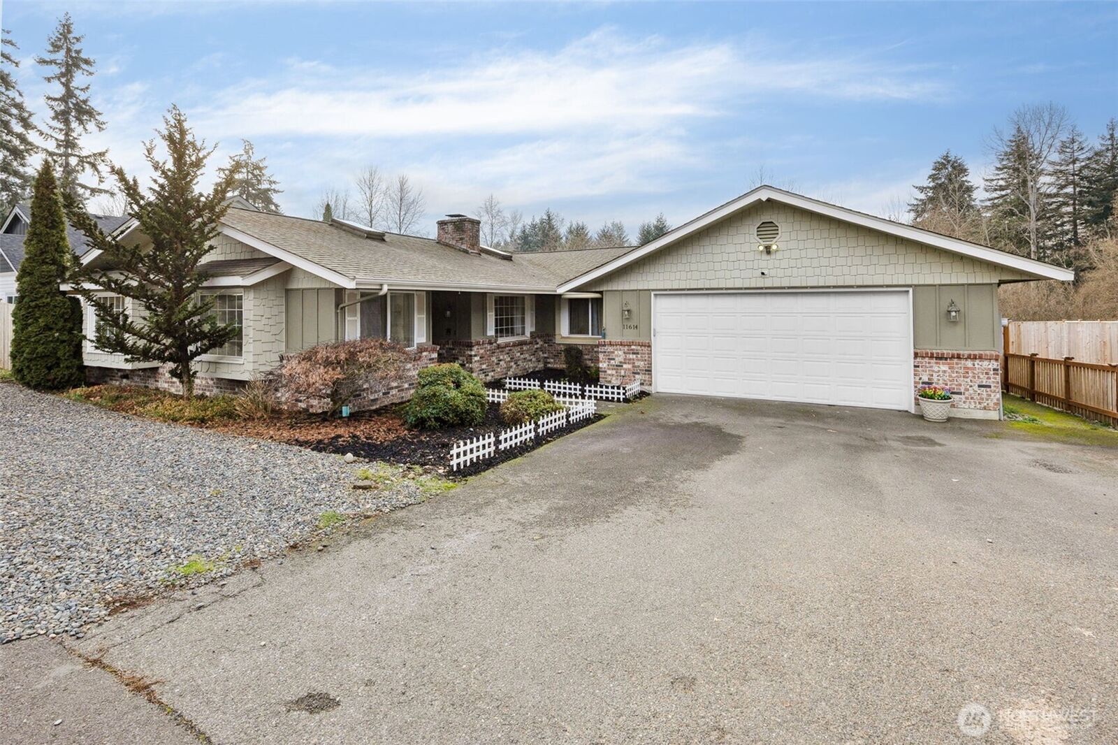 Property Photo:  11614  62nd Avenue E  WA 98373 
