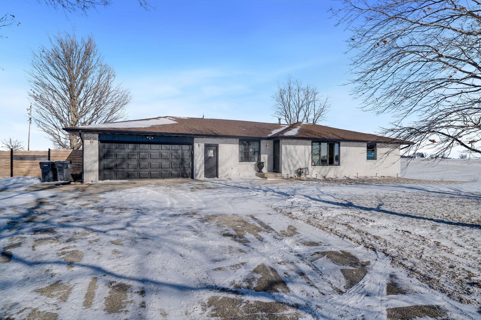 Property Photo:  2481 Gleasman Road  IL 61103 