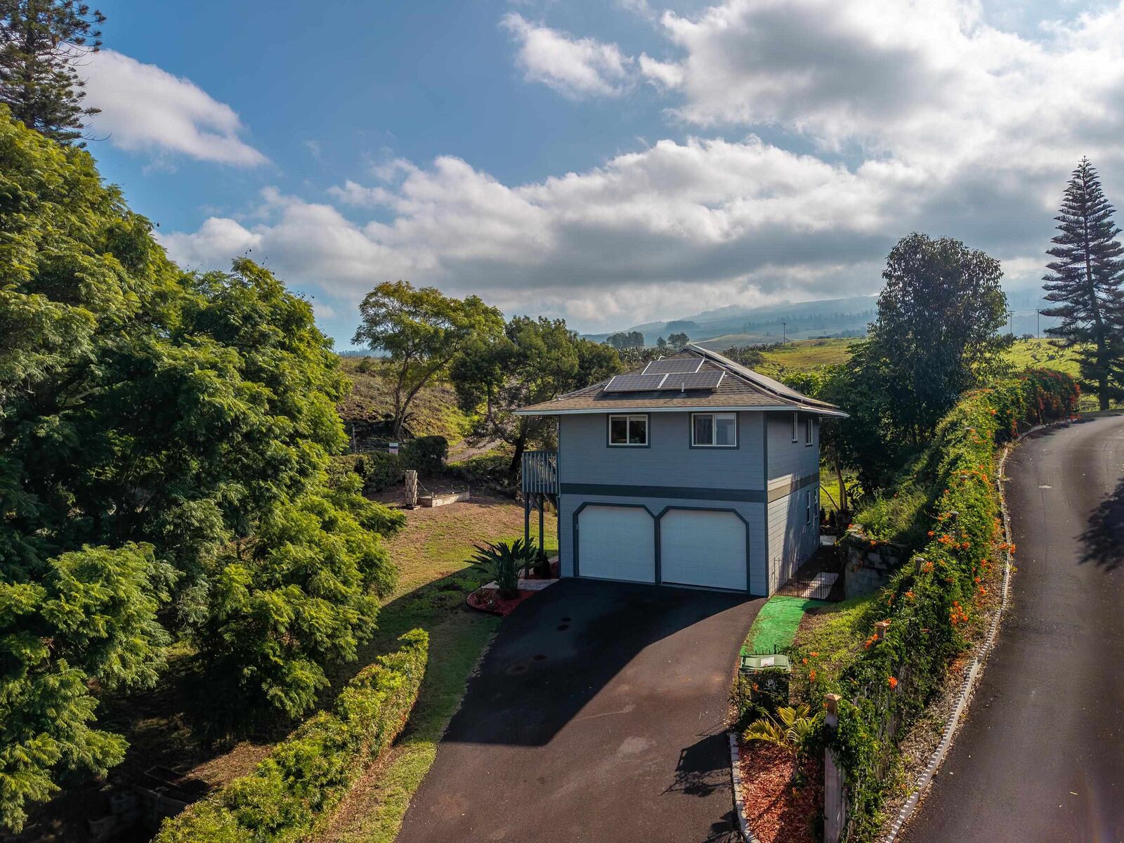 Property Photo: 114 Mano Dr B HI 96790