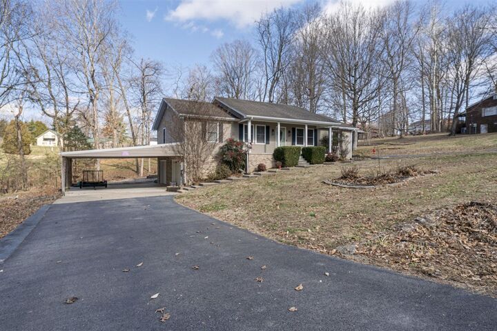 Property Photo:  34 Rustling Ridge Road  KY 42141 