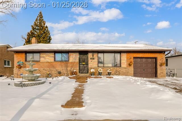 Property Photo:  245 N Walnut Street  MI 48043 