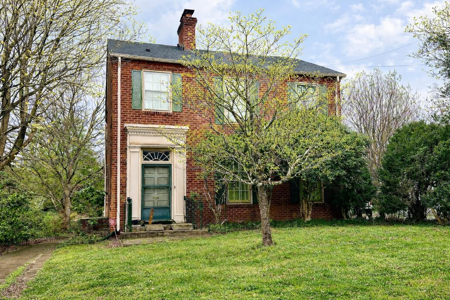 Property Photo:  602 E Madison Avenue  TN 37303 