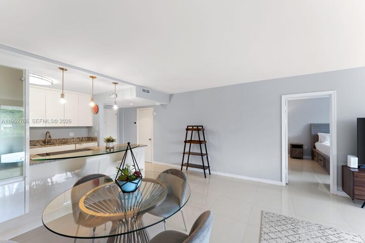 Property Photo:  155 Ocean Lane Dr 407  FL 33149 