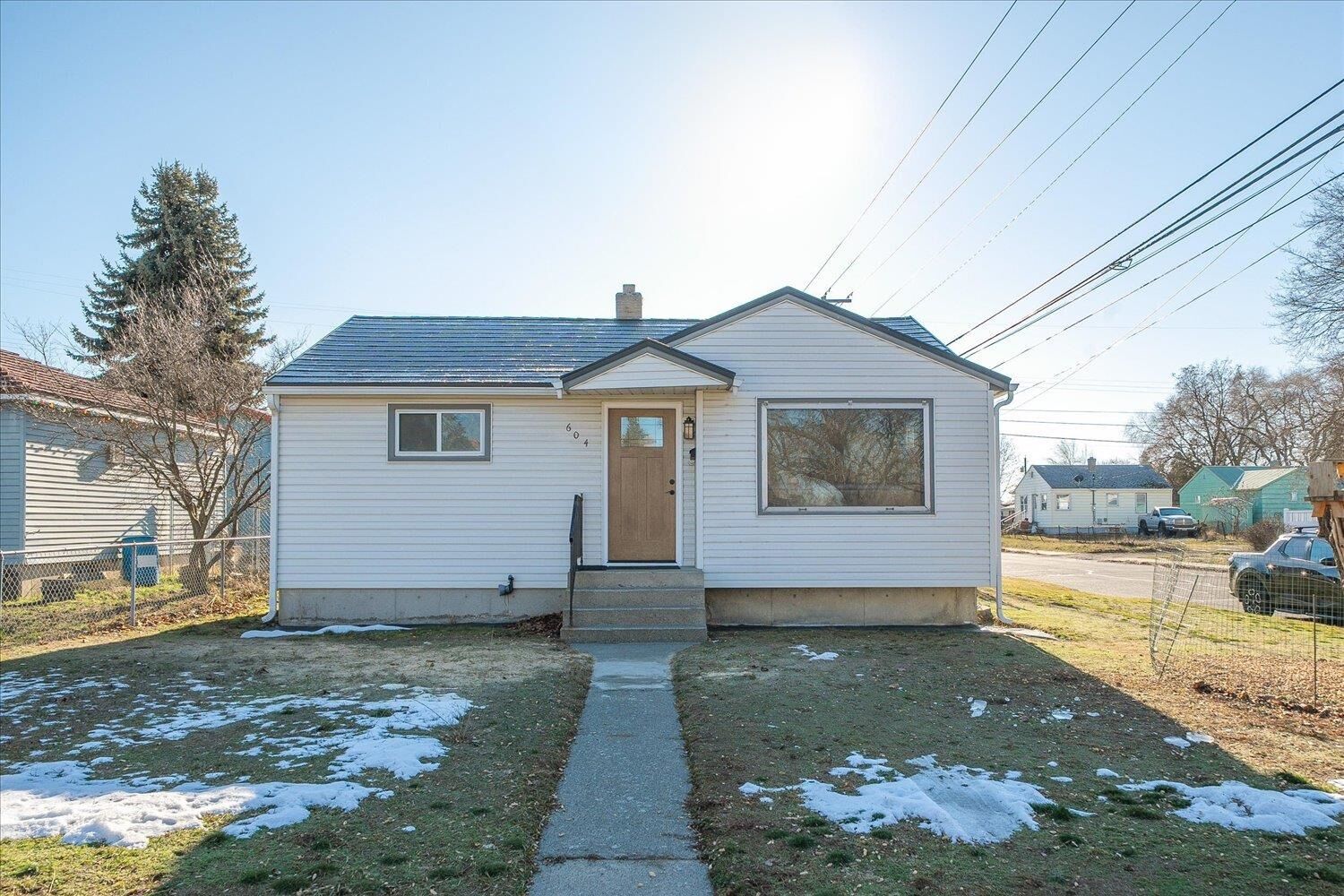 Property Photo:  604 E Columbia Ave  WA 99207 