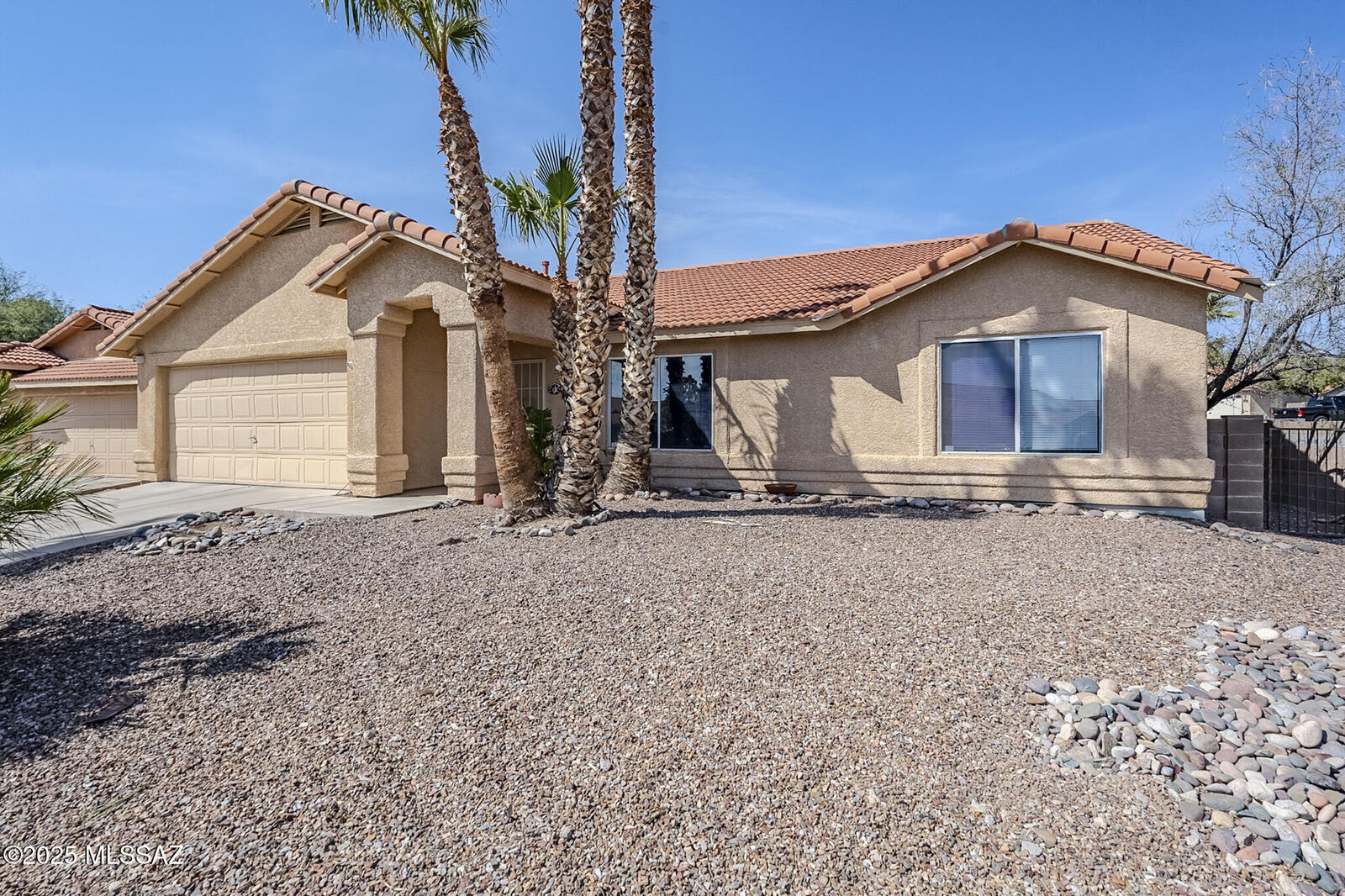 Property Photo:  2240 S Quail Hollow Drive  AZ 85710 