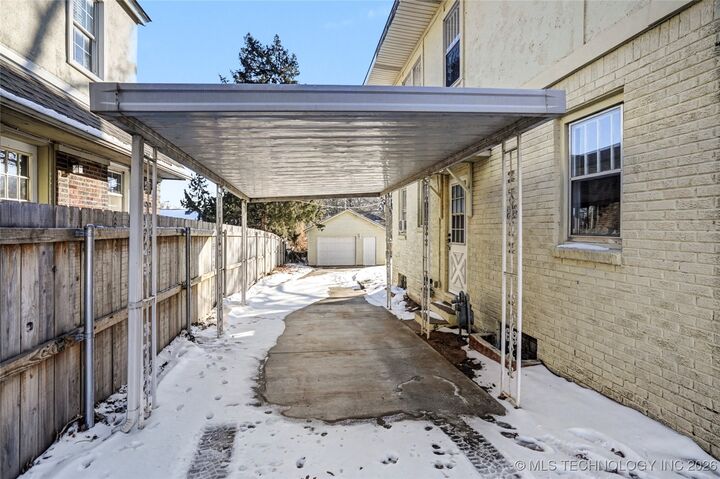 Property Photo:  1307 S Frisco Avenue  OK 74119 