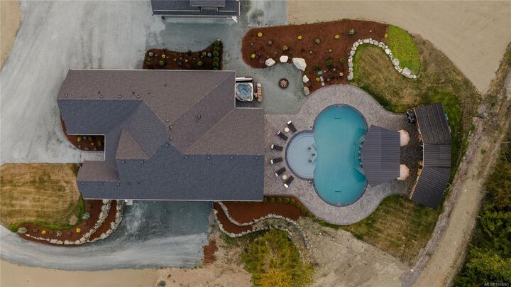 Property Photo:  4725 Appaloosa Way  BC V9L 6J1 