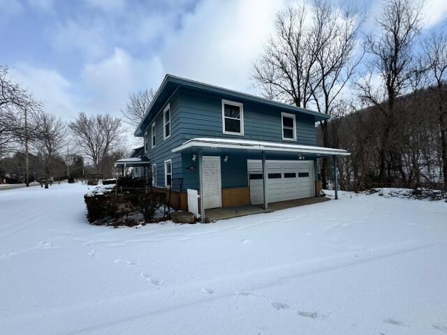 Property Photo:  5154 Market Street  PA 16365 