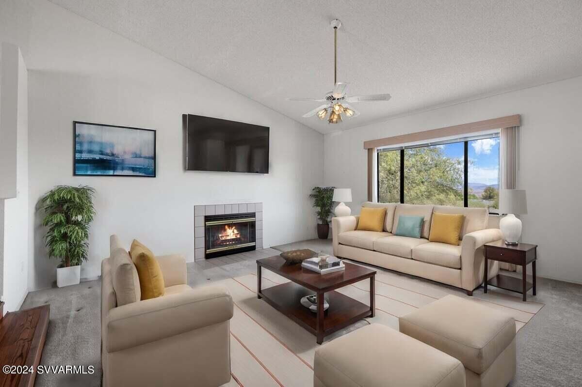 Property Photo: 2160 Sky Drive AZ 86324