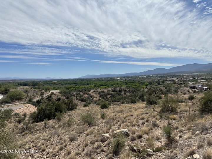 Property Photo: 601 S Hillcrest Drive AZ 86324