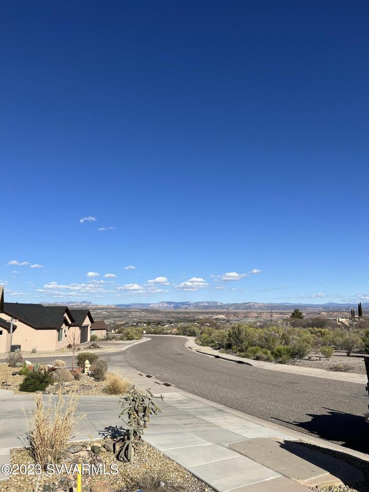 Property Photo: 540 Skyllne Boulevard AZ 86324