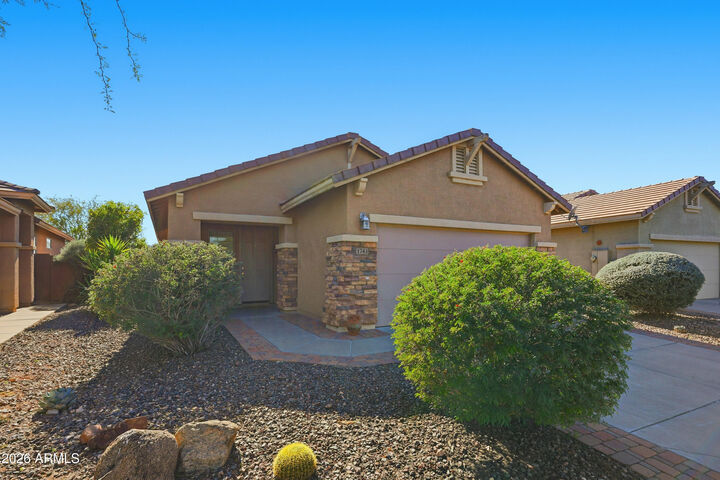 Property Photo:  1743 W Owens Way  AZ 85086 