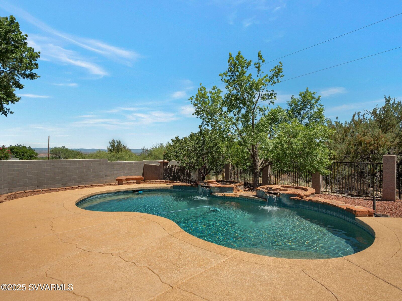 Property Photo:  791 Reta Street  AZ 86324 