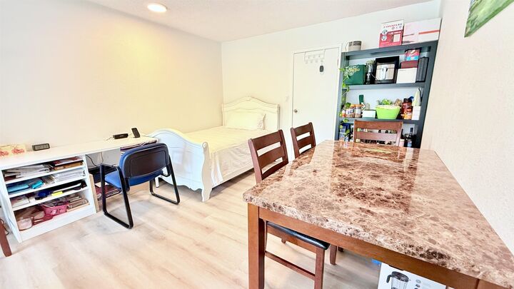 Property Photo: 20763 39A Avenue BC V3A 4Z3