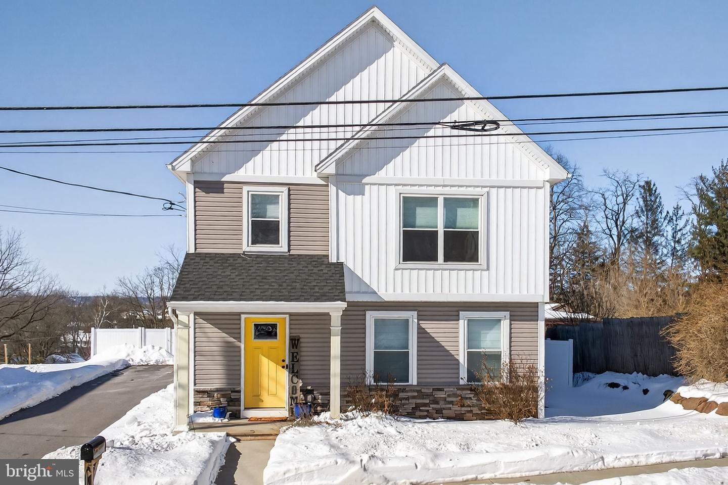 Property Photo: 94 N Reamstown Road PA 17578