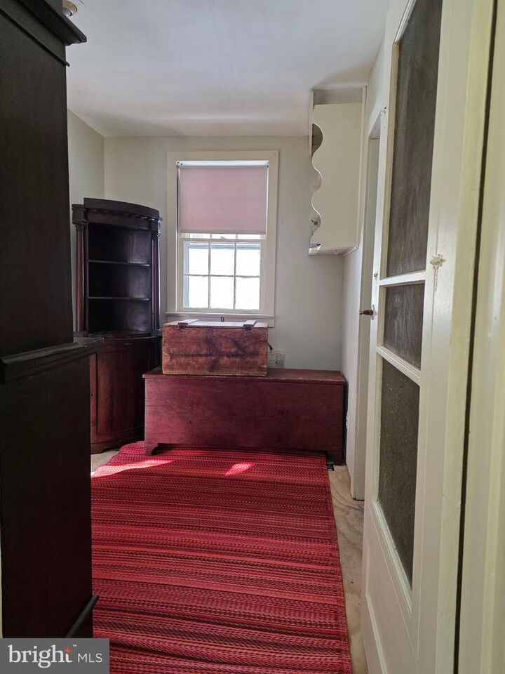 Property Photo:  370 Eggerts Crossing Road  NJ 08648 