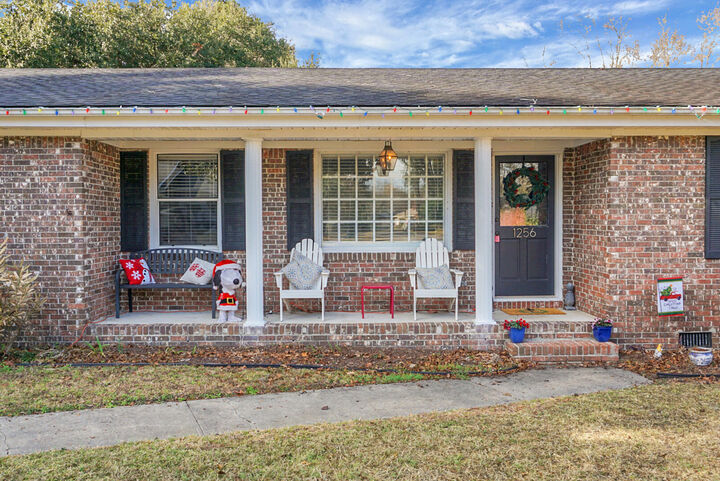 Property Photo:  1256 Hillside Drive  SC 29410 