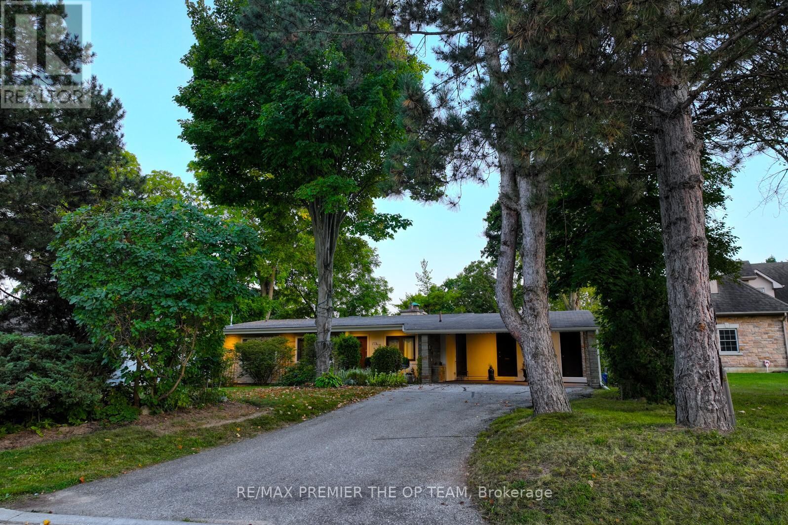 Property Photo:  175 Davidson Drive  ON L4L 1M2 