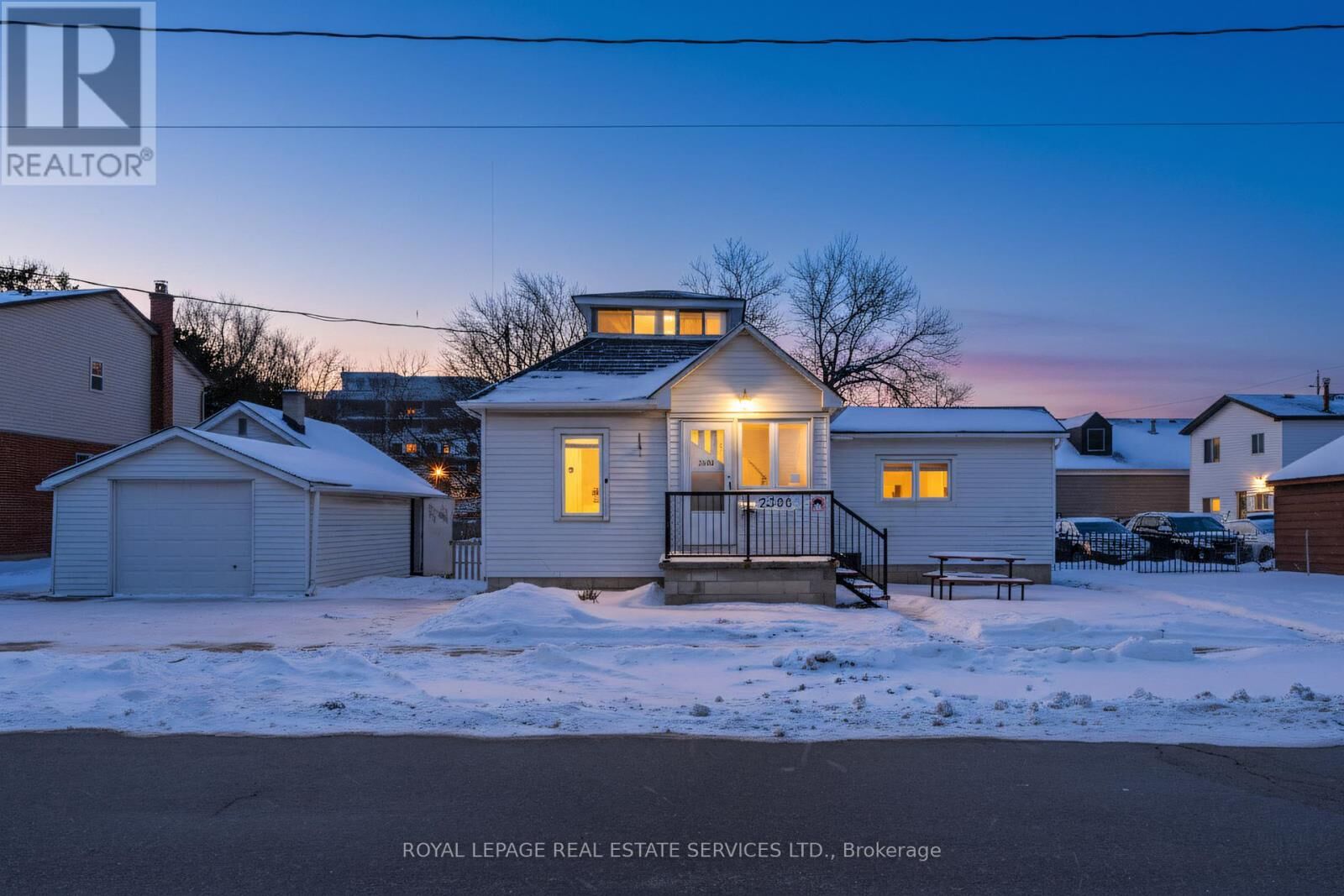 Property Photo:  2386 Sovereign Street  ON L6L 1L8 