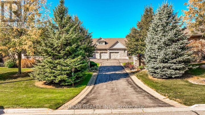 Property Photo:  8 Reddington Drive 1  ON L7E 4C3 