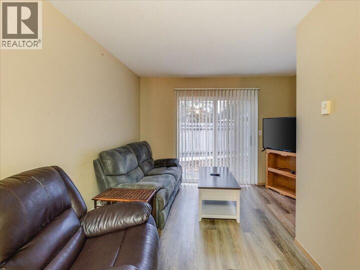 Property Photo:  202 11th Avenue 102  BC V1N 1J2 